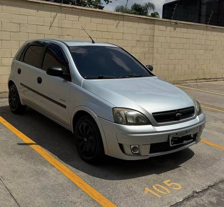 CHEVROLET CORSA 1.0 MPFI MAXX 8V FLEX 4P MANUAL CHEVROLET CORSA 1.0 MPFI MAXX 8V FLEX 4P MANUAL